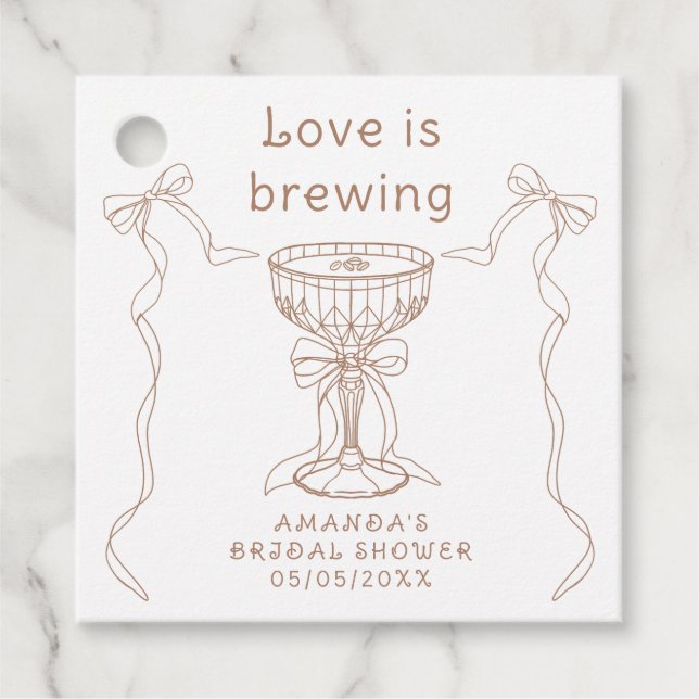 Étiquettes Cadeau L'amour est en train de se préparer Fête de mariag (Devant)