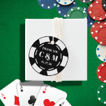 Étiquettes Cadeau Las Vegas Casino Poker Chip Mariage Merci<br><div class="desc">La papeterie mariage de puces de poker est une façon unique et créative d'ajouter une touche de plaisir à vos invitations de mariage. Ces étiquettes personnalisées de faveur de mariage peuvent être personnalisées avec vos initiales de nom et la date du mariage.</div>