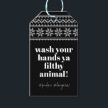 Étiquettes-cadeau Lavez-vous les mains 2020 Funny Humour Sweater Sti<br><div class="desc">Peut être customisé pour répondre à vos besoins. © Gorjo Designs. Fait pour vous via la plateforme Zazzle. // Besoin d'aide pour customiser votre design ? Vous avez d'autres idées ? N'hésitez pas à me contacter (Zoe) directement via le bouton de contact ci-dessous.</div>