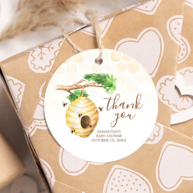 Étiquettes Cadeau Little Honey Bee Baby shower rond (Little Honey Baby Shower Round Favor Tags)