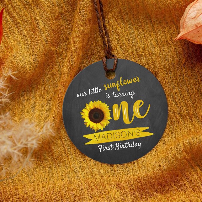 Étiquettes Cadeau Little Sunflower 1st Birthday Favoriser les étique (Créateur téléchargé)