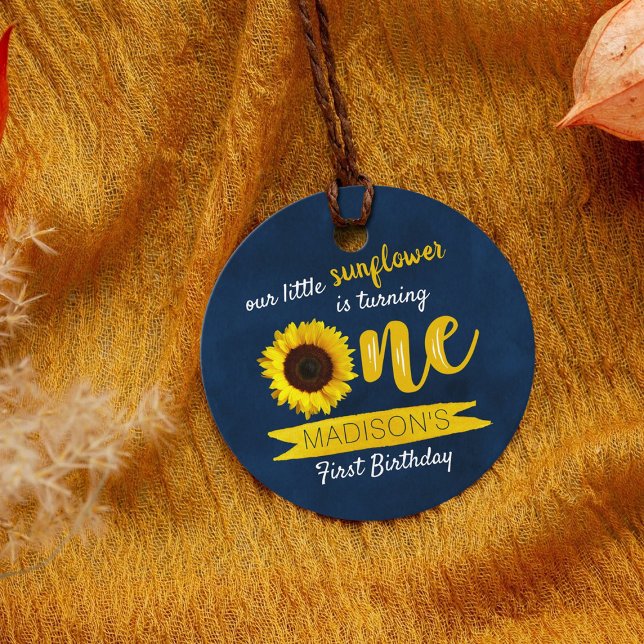 Étiquettes Cadeau Little Sunflower 1st Birthday Favoriser les étique (Créateur téléchargé)