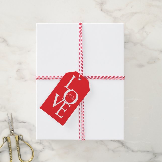 Étiquettes-cadeau Love is all you need (With Twine)