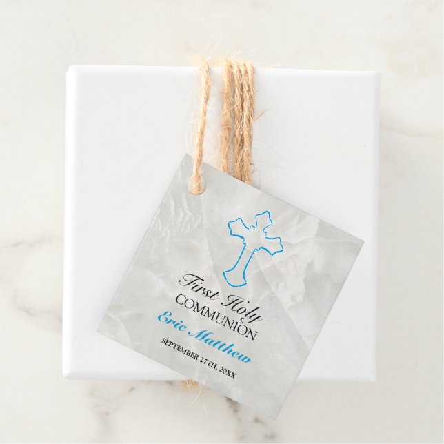 Étiquettes Cadeau Marbre élégant avec Croix Bleue Première communion (En situation)