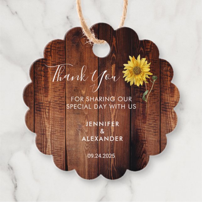 Étiquettes Cadeau Mariage de tournesol en bois rustique merci (Devant)
