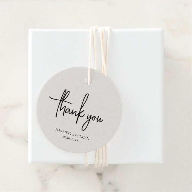 Étiquettes Cadeau Mariage élégant Beige Beige neutre intemporel (En situation)