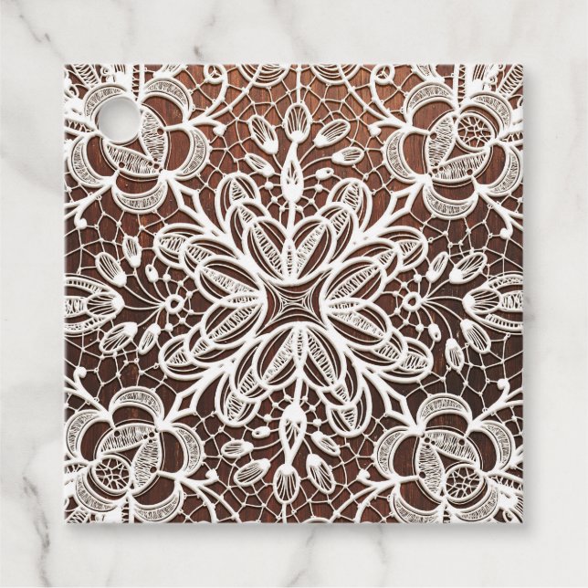 Étiquettes Cadeau Mariage en bois rustique dentelle blanche (Devant)