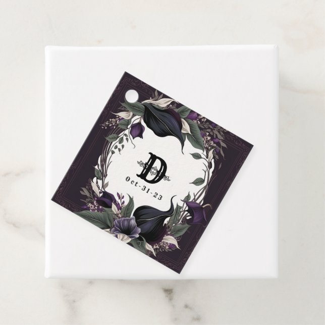 Étiquettes Cadeau mariage monogrammé élégant (En situation)