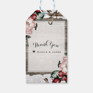 Étiquettes-cadeau Mariage rustique dans une grange avec fleurs glamo