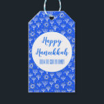 Étiquettes-cadeau Menorah Hanoukka Star de David CUSTOM Holiday<br><div class="desc">J'espère que vous aimez ce design de vacances. Ajoutez votre propre texte à l'avant ou à l'arrière. Consultez ma boutique pour trouver d'autres articles correspondants comme des autocollants, des tasses, des cartes, du papier d'emballage ainsi que d'autres motifs de vacances. Merci d'avoir fait des emplettes avec moi ! Si vous...</div>