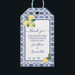 Étiquettes-cadeau Merci Citron méditerranéen Wedding shower Favorise<br><div class="desc">Ajouter un libellé à la conception. Pour des modifications supplémentaires (couleur de police, style de police, supprimer ou déplacer des éléments, changer d'autre libellé), cliquez sur personnaliser, faites défiler vers le bas et cliquez sur le lien "cliquer pour customiser plus loin". ** Veuillez consulter la collection complète pour l'invitation correspondante,...</div>