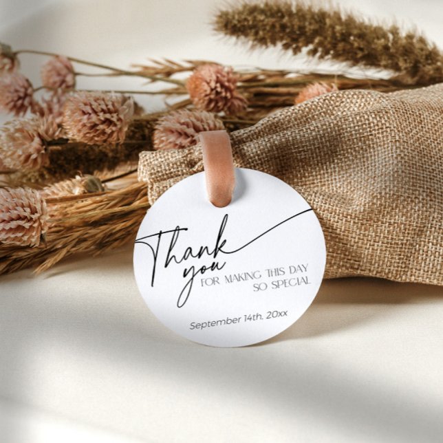 Étiquettes Cadeau Merci noir et blanc minimaliste (Minimalist black and white thank you tag)