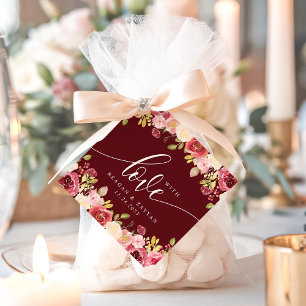 Étiquettes Cadeau Merlot Rouge Profond Floral Mariage Avec Amour