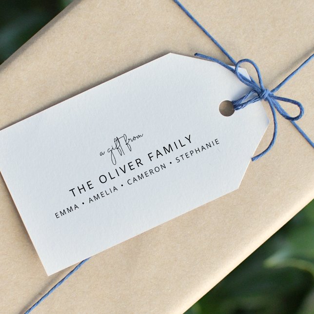 Étiquettes-cadeau Minimalist Personalized A Gift From Family Name  (Créateur téléchargé)