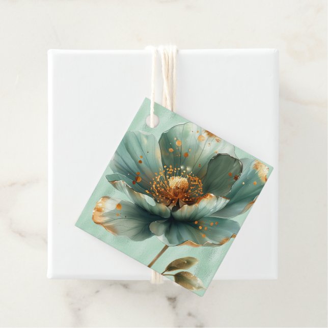 Étiquettes Cadeau Modern Minimalist Emerald and White Wedding Favor  (En situation)