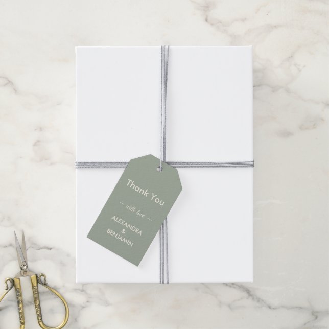 Étiquettes-cadeau Modern Minimalist Wedding | Sage Green Timeless  (Avec de la ficelle)