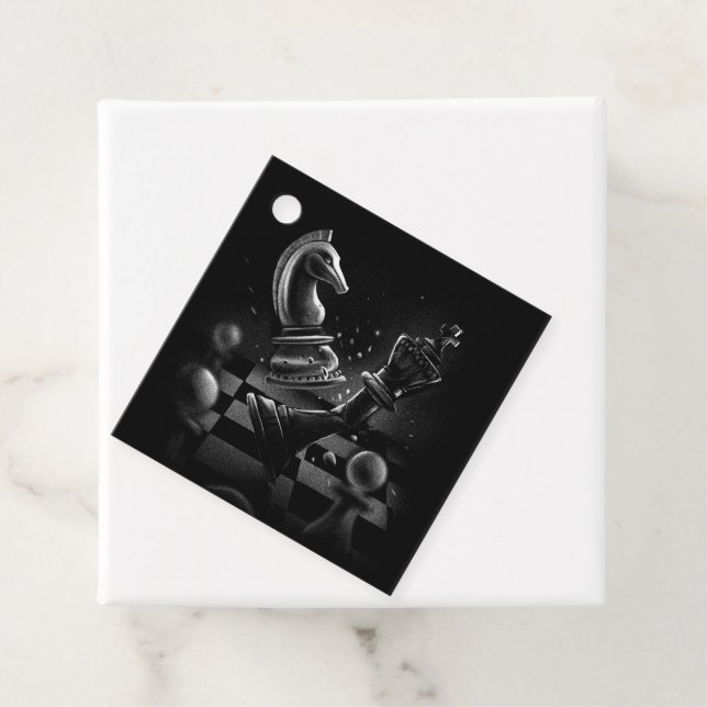 Étiquettes Cadeau Monochrom d'échecs dramatique (En situation)