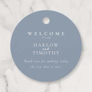 Étiquettes Cadeau Monogram Crest Dusty Blue Mariage Bienvenue