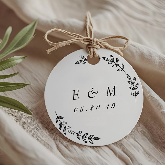 Étiquettes Cadeau Monogramme de mariage à couronne simple (Créateur téléchargé)