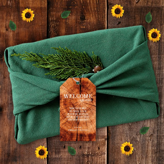 Étiquettes-cadeau Mosaïque de bois rustique Monogramme Mariage Bienv (Créateur téléchargé)