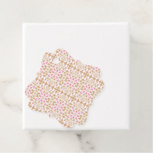 Étiquettes Cadeau motif de fleurs rose et blanche sur un dos brun