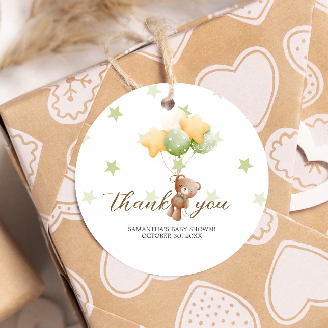 Étiquettes Cadeau On peut attendre le Baby shower de ballon autour (Bear Balloon Baby Shower Round Favor Tags)