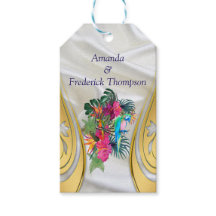 Or sur soie blanche avec splendeur tropicale