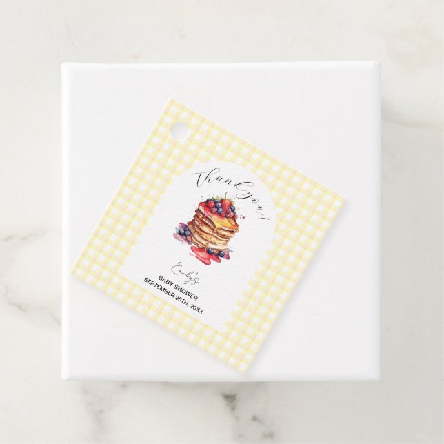Étiquettes Cadeau Pancakes et Pacificateurs En vichy Baby shower pla (En situation)