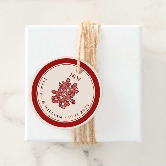 Étiquettes Cadeau Papier floral coupé Double bonheur Mariage chinois (En situation)