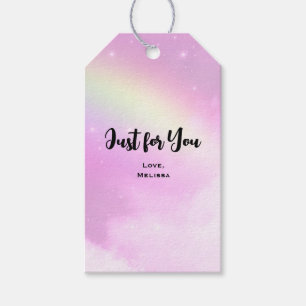 Étiquettes-cadeau Pastel Pink Sky avec arc-en-ciel jaune juste pour