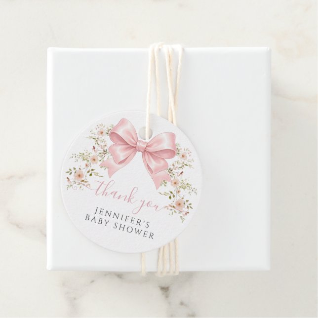 Étiquettes Cadeau Pink Floral Bow Baby Girl Shower Thank you (En situation)
