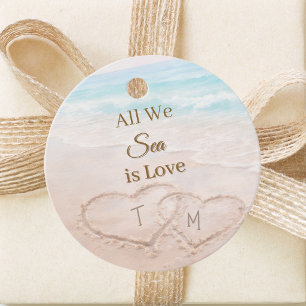 Étiquettes Cadeau Plage de mariage coeurs sable monogrammé 