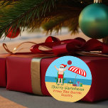 Étiquettes Cadeau Plage Santa Claus Custom Sunny Christmas Party<br><div class="desc">Cette étiquette de fête de Noël en Juillet rend parfait décor de fête d'été pour un bain de plage ou de la piscine. Faites-en une extravagance amusante sur le thème du pôle nord avec le Père Noël dans ses maillots de bain à côté d'un parapluie de plage rayé rouge et...</div>