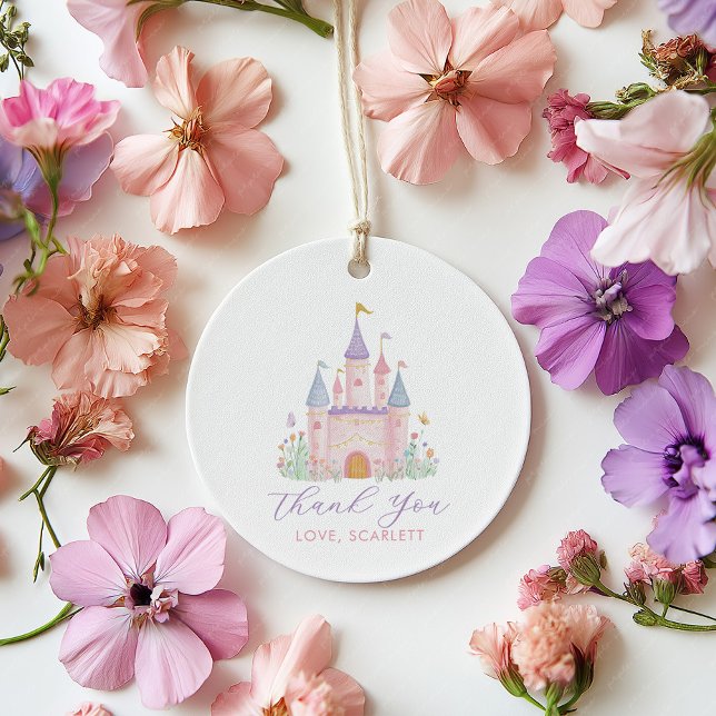 Étiquettes Cadeau Princess Birthday Enchanted Castle Girls Favor (Princess Castle Girls Birthday Favor Tags. Pastel Castle with pink and purple fonts. )