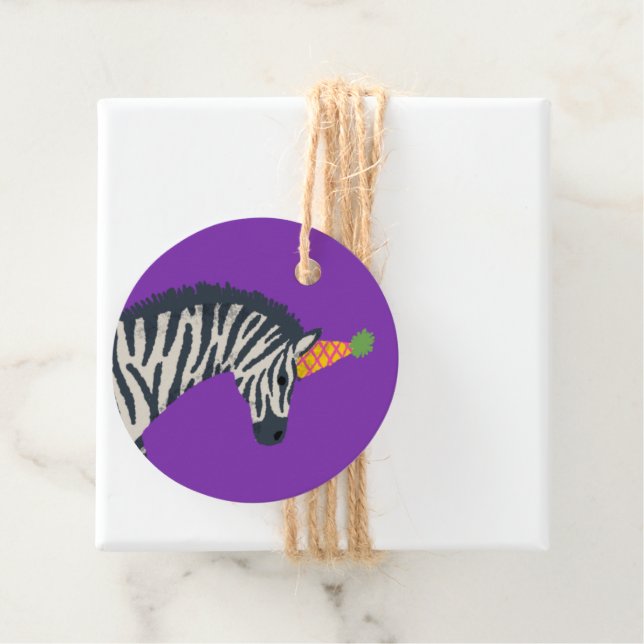 Étiquettes Cadeau Purple Party Animal Zebra Anniversaire (En situation)
