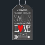 Étiquettes-cadeau Ramener Accueil Sweets Chalkboard Guest Favoriser<br><div class="desc">Offrez à votre réception de mariage, fête d'anniversaire ou baby shower invités un pot de mason ou sac rempli de douceurs, fait avec amour!. Attachez cette adorable étiquette cadeau en forme de drapeau à l'emballage ou au pot à l'aide de raphia, ruban ou la ficelle incluse. Cette étiquette moderne et...</div>