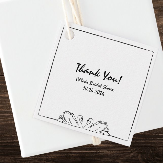 Étiquettes Cadeau Remerciement de mariage écrit à la main intemporel (Unique swan bridal shower thank you tags with custom text. Timeless and chic gift accessories!)