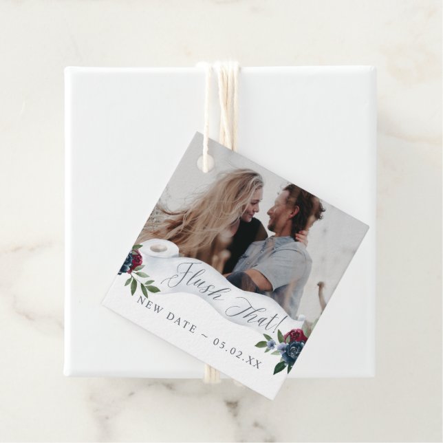 Étiquettes Cadeau Retirer cette nouvelle date Papier toilette Roll F (En situation)