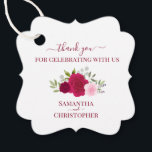 Étiquettes Cadeau Roses magenta et rose Merci de mariage élégant<br><div class="desc">Ces belles étiquettes de faveur sont parfaites pour remercier les invités spéciaux ou les membres de votre mariage. Elles présentent un beau design boho chic rustique avec vos noms et la date mariage avec un joli ensemble de roses aquarelles peints à la main et feuillage dans les tons rose chaud,...</div>