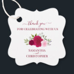Étiquettes Cadeau Roses magenta et rose Merci de mariage élégant<br><div class="desc">Ces belles étiquettes de faveur sont parfaites pour remercier les invités spéciaux ou les membres de votre mariage. Elles présentent un beau design boho chic rustique avec vos noms et la date mariage avec un joli ensemble de roses aquarelles peints à la main et feuillage dans les tons rose chaud,...</div>