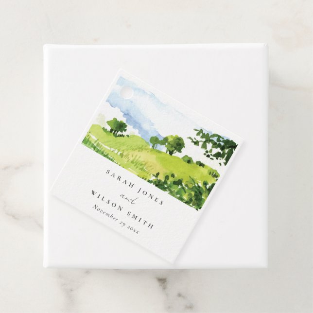 Étiquettes Cadeau Russe Vert Aquarelle Campagne Hills Mariage (En situation)