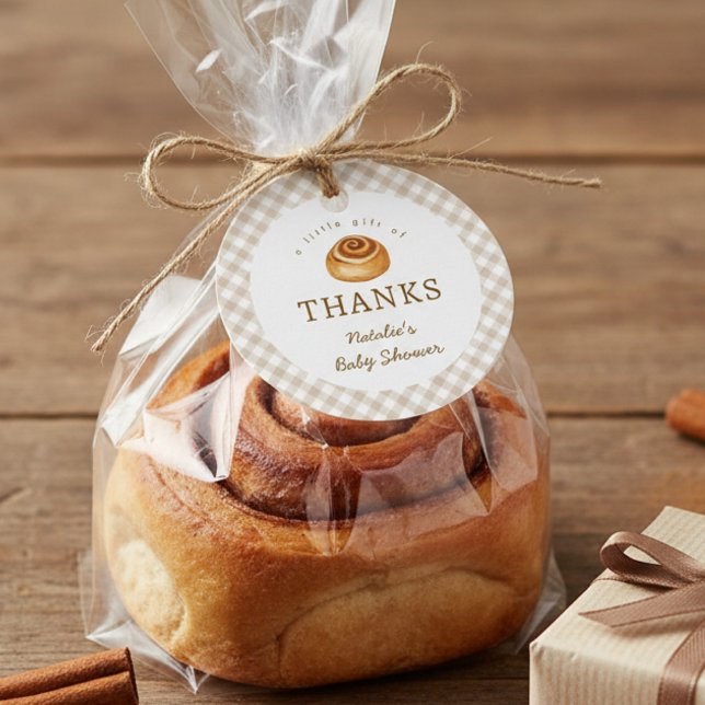 Étiquettes Cadeau Rustic Cinnamon Bun In The Oven Baby Shower  (Créateur téléchargé)