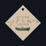 Étiquettes Cadeau Rustic Fall Branches Canoe Wedding Favor Tags<br><div class="desc">Branche d'arbre d'automne et illustrations de pirogue sur un arrière - plan blanc.</div>