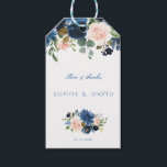 Étiquettes-cadeau Rustic Navy Blue Blush Flowers Bloom Mariage<br><div class="desc">Design de carte de charme avec de magnifiques bouquets de fleurs bleu marine et rose aquarelle,  belle écriture manuscrite. Utilisez l'outil Personnaliser pour ajouter vos informations,  apporter des modifications. Pour les articles correspondants,  s'il vous plaît,  visitez ma collection florale Blush Navy.</div>