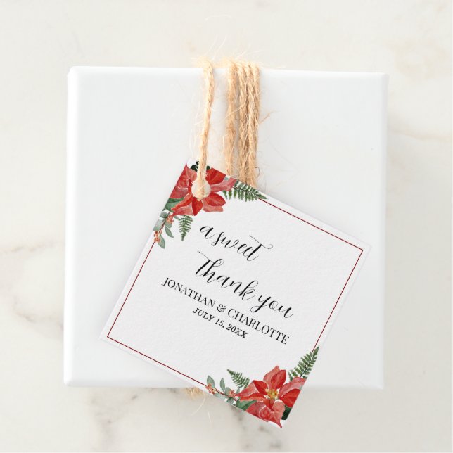 Étiquettes Cadeau Rustic Winter Poinsettia Red Christmas Wedding (En situation)