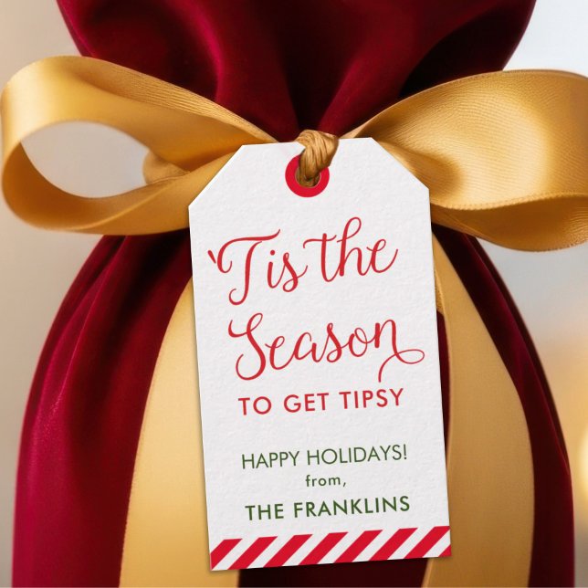 Étiquettes-cadeau Script Ceci est la saison pour obtenir tipsy Vin d (Créateur téléchargé)
