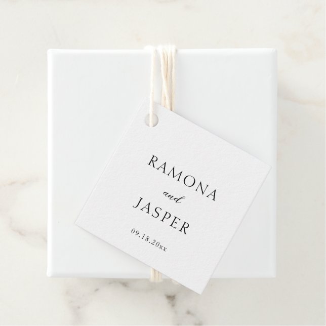 Étiquettes Cadeau Simple Mariage Moderne Noir et Blanc (En situation)