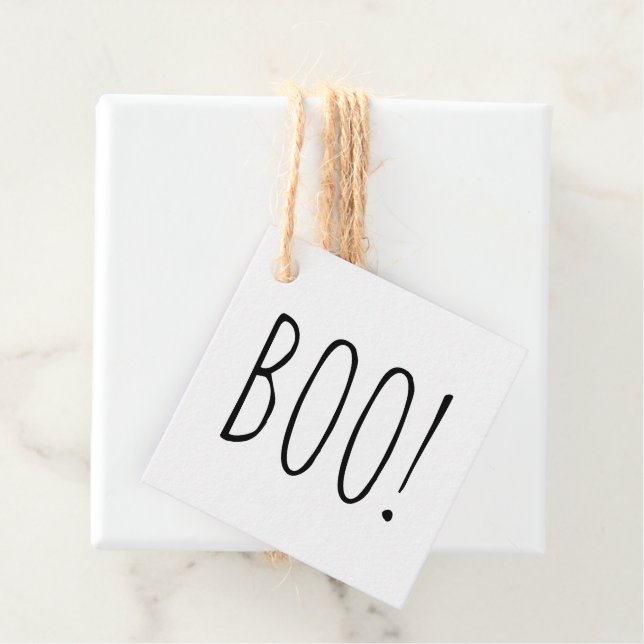 Étiquettes Cadeau Soirée de Boo d'Halloween. Soins minimalistes Éffr (En situation)