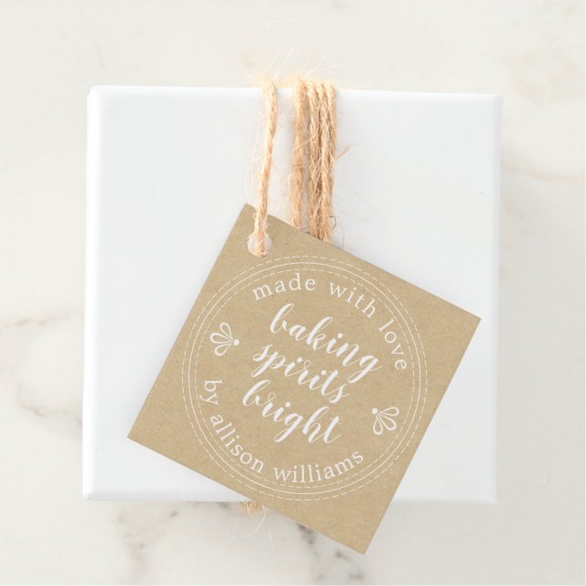 Étiquettes Cadeau Spiritueux de cuisson rustique brillant Papier Kra (En situation)