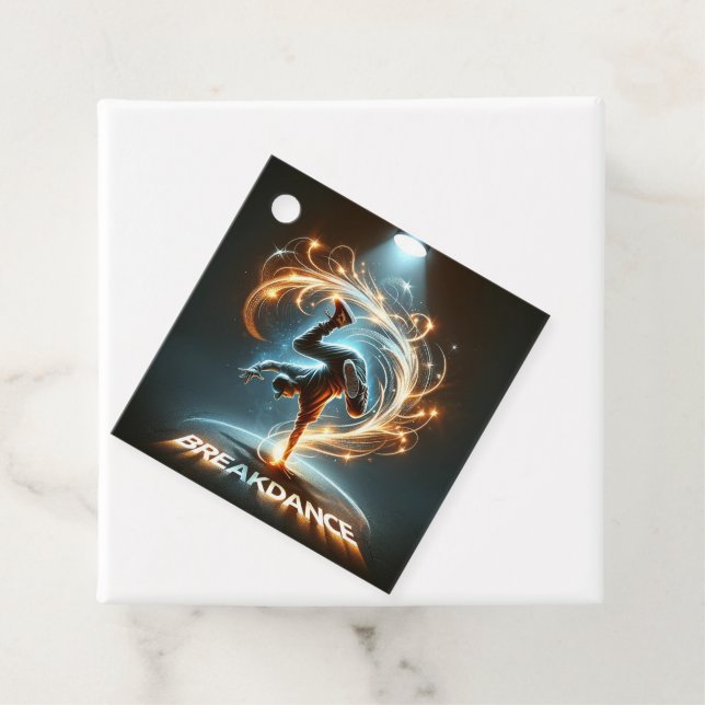 Étiquettes Cadeau "Spotlight Groove" - ​ ​ dansant sous les projecte (En situation)